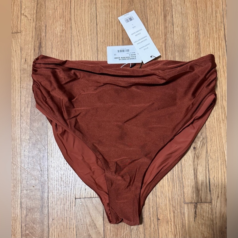 Veronica Beard VARNIER BOTTOM in GOLDEN SAND - Picture 3 of 6
